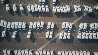 selecting vehicle registration numbers