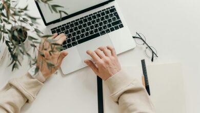 launching online freelance career